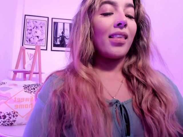 sofihill's BongaCams show and profile