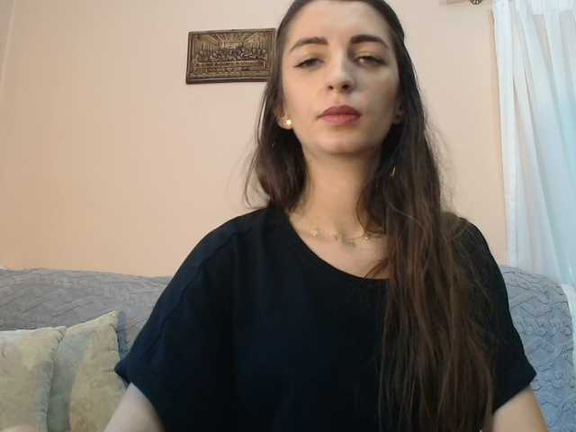ella-myst live cam on BongaCams