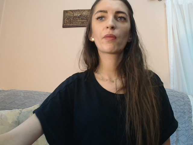 ella-myst live cam on BongaCams