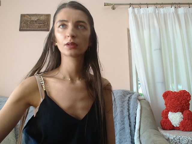 ella-myst live cam on BongaCams