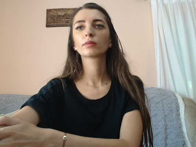 ella-myst live cam on BongaCams