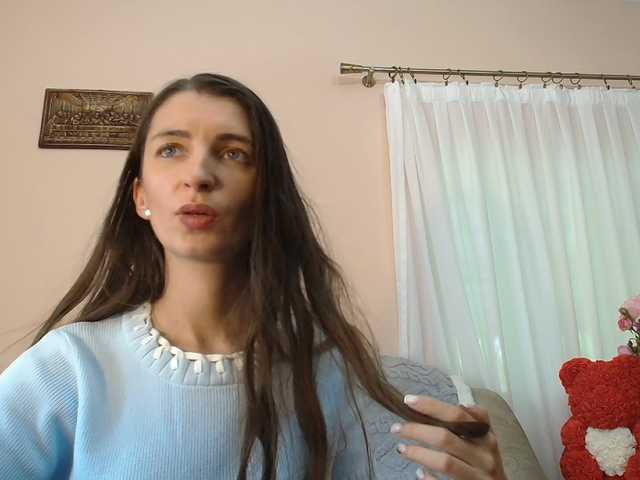 ella-myst live cam on BongaCams