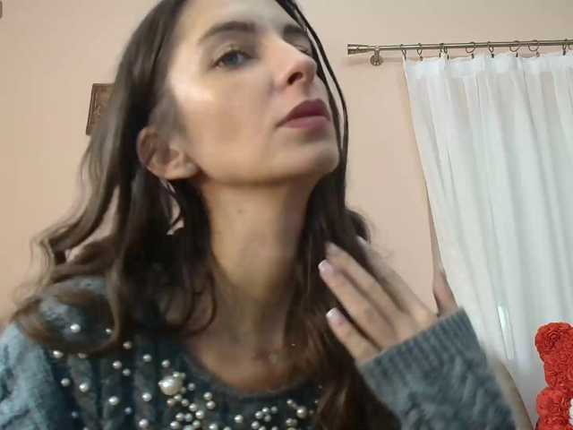 ella-myst live cam on BongaCams