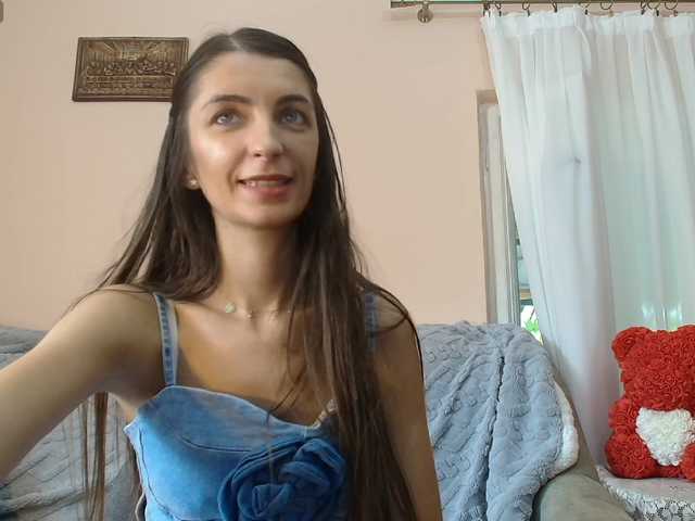 ella-myst live cam on BongaCams