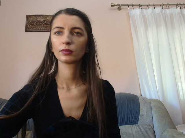 ella-myst live cam preview