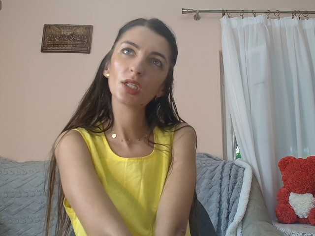 ella-myst live cam on BongaCams