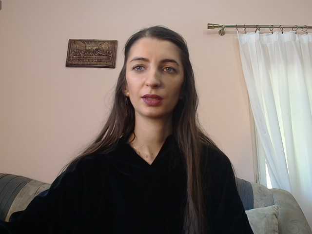 ella-myst live cam on BongaCams