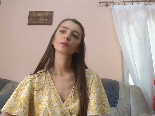 ella-myst live cam on BongaCams