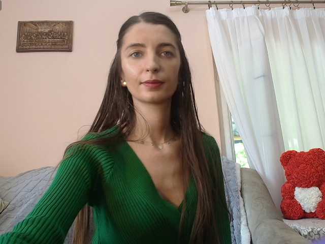 ella-myst live cam on BongaCams