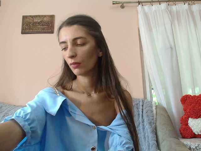 ella-myst live cam on UnifiedCams