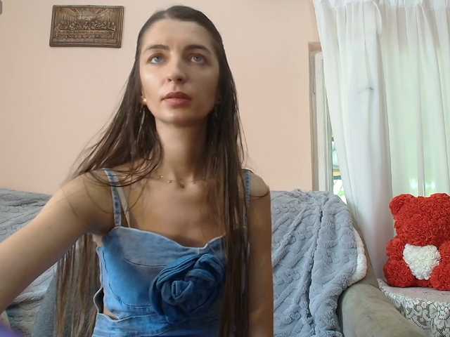 ella-myst live cam on BongaCams