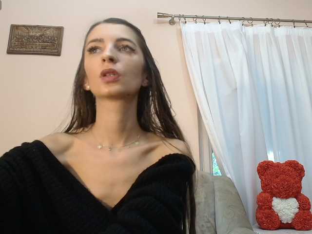 ella-myst live cam on BongaCams