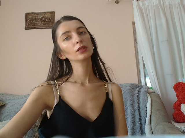 ella-myst live cam on BongaCams