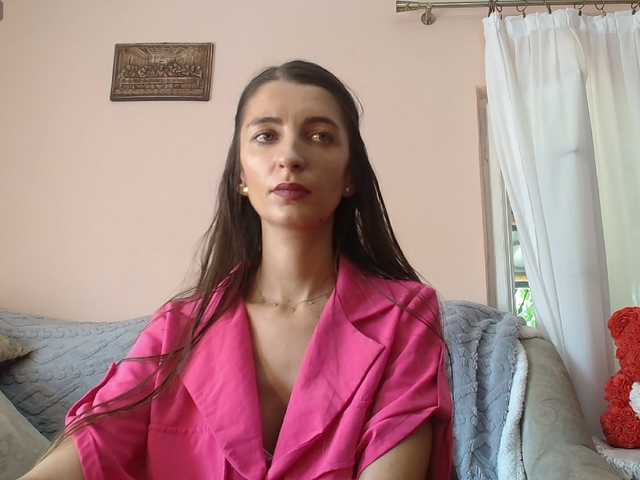ella-myst live cam on BongaCams