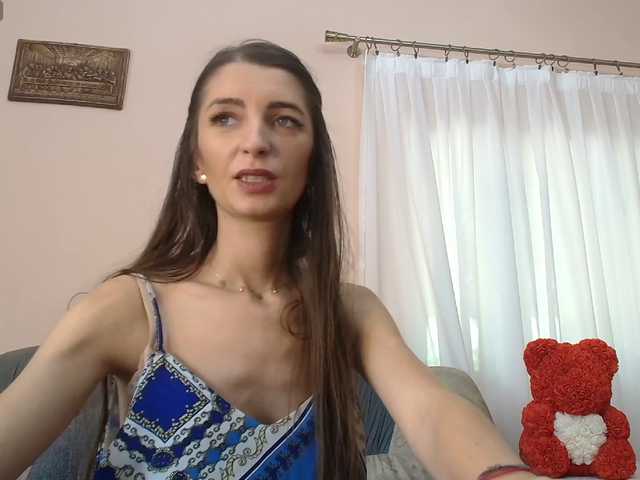 ella-myst live cam on BongaCams