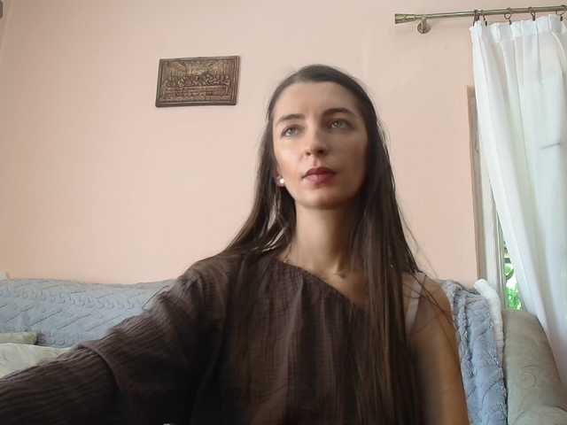 ella-myst live cam on BongaCams