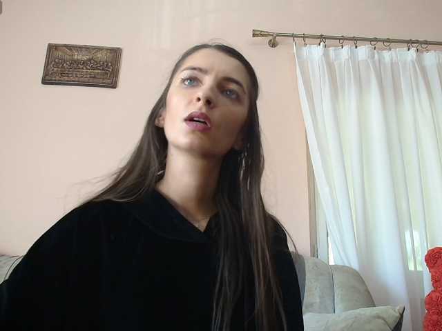 ella-myst live cam preview