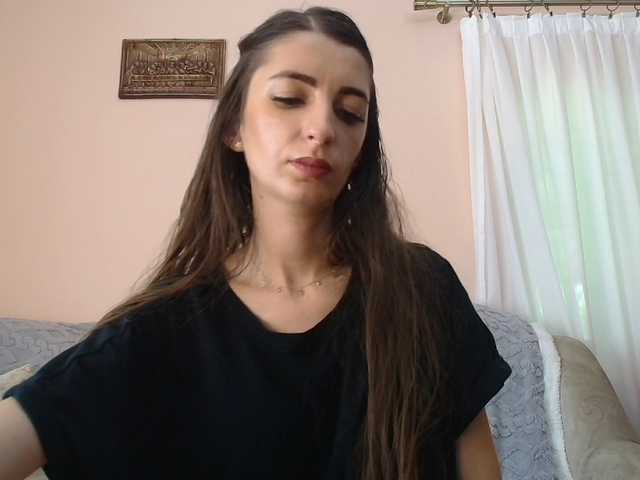 ella-myst live cam on BongaCams