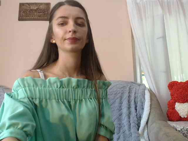 ella-myst webcam