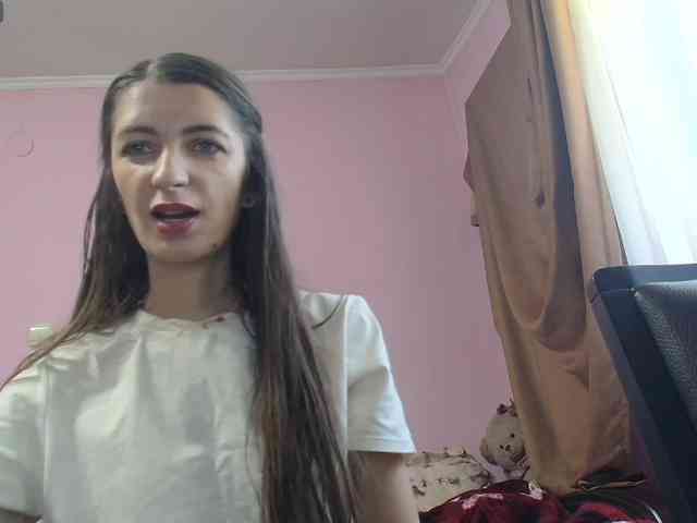 ella-myst webcam