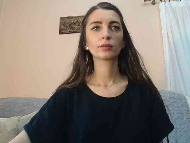 ella-myst webcam