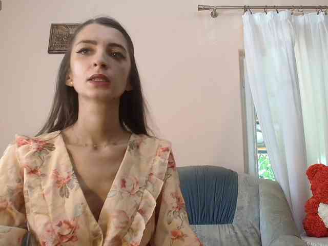 ella-myst webcam
