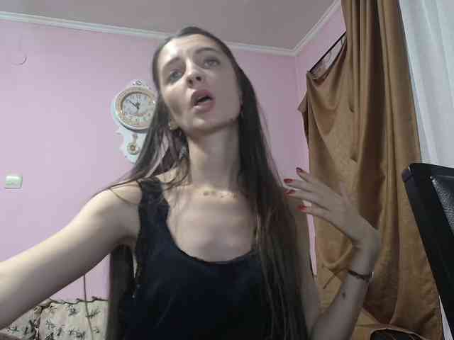 ella-myst webcam