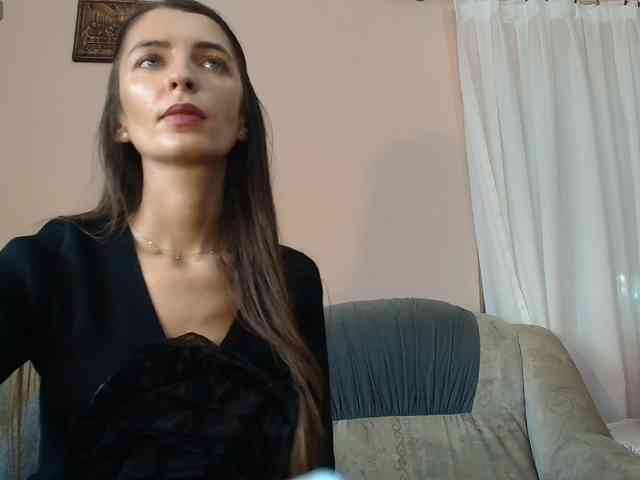 ella-myst webcam