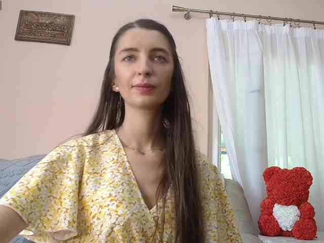 ella-myst webcam
