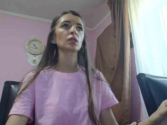 ella-myst webcam
