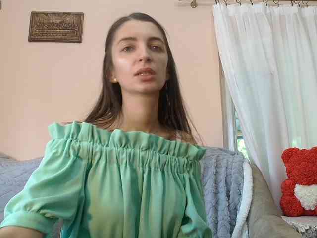 ella-myst webcam