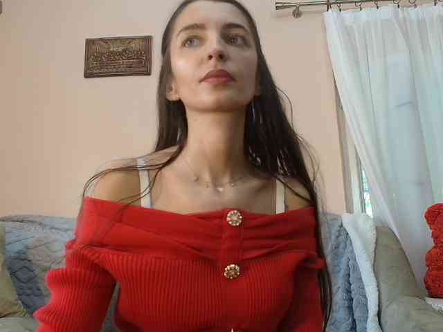 ella-myst webcam