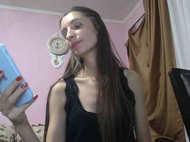 ella-myst webcam