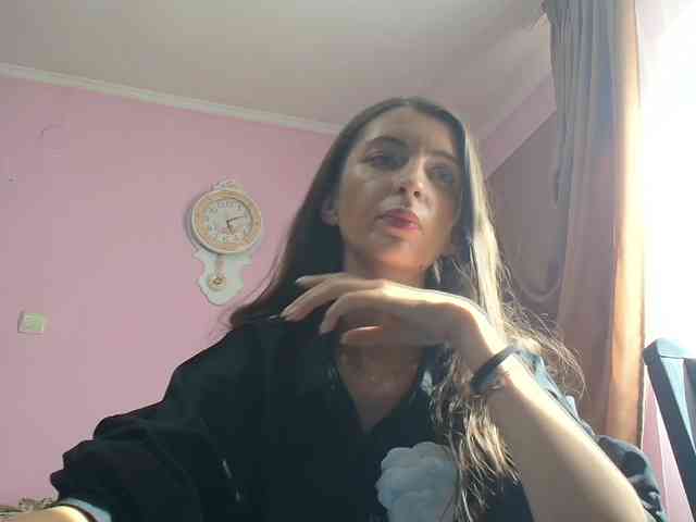 ella-myst webcam