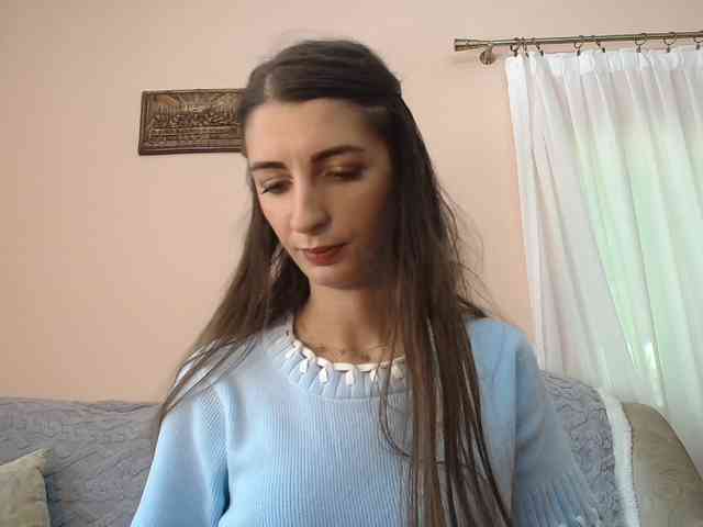 ella-myst webcam