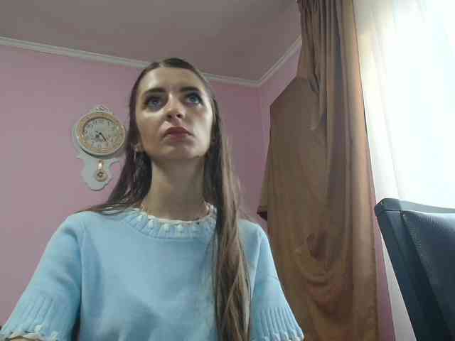 ella-myst webcam