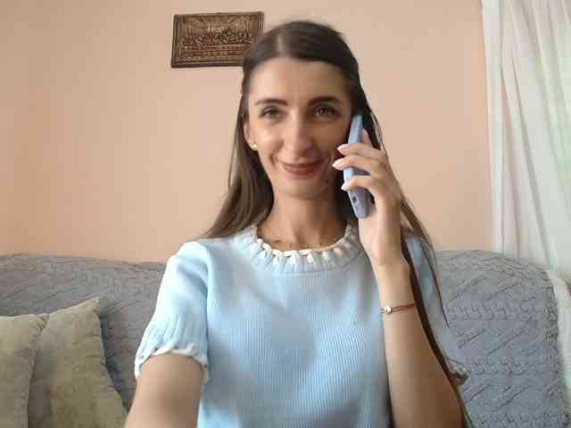ella-myst webcam