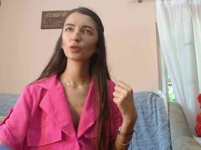 ella-myst webcam