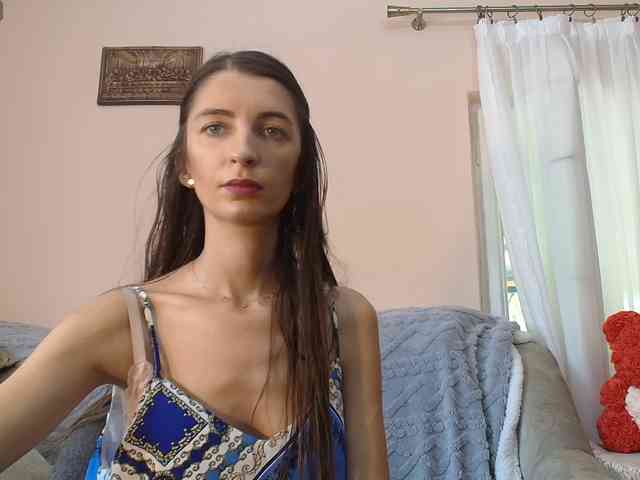 ella-myst ella-myst