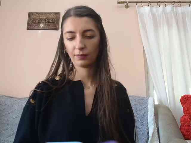 ella-myst webcam
