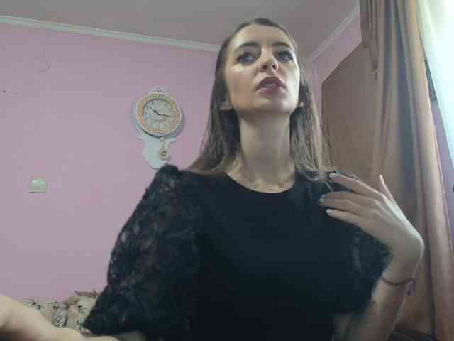 ella-myst webcam