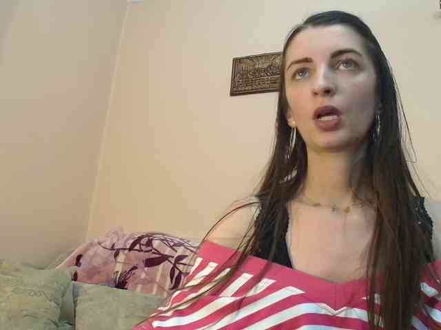 ella-myst webcam