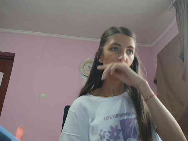 ella-myst Live Webcam on BongaCams