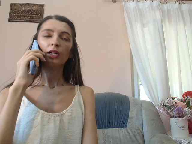 ella-myst webcam
