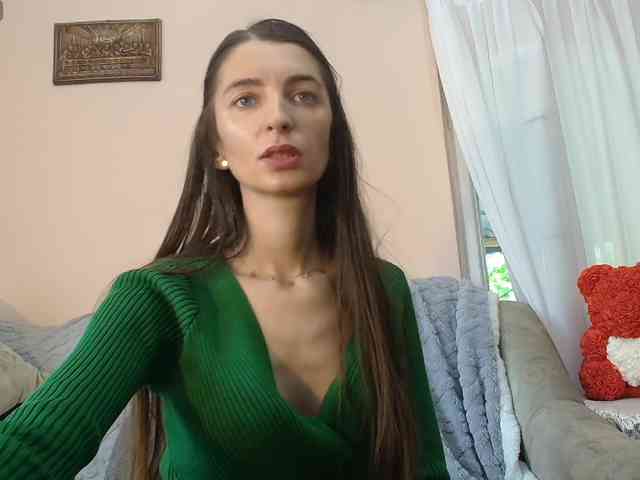 ella-myst webcam