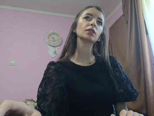 ella-myst webcam