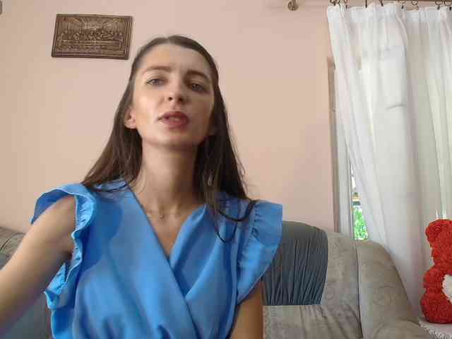 ella-myst webcam