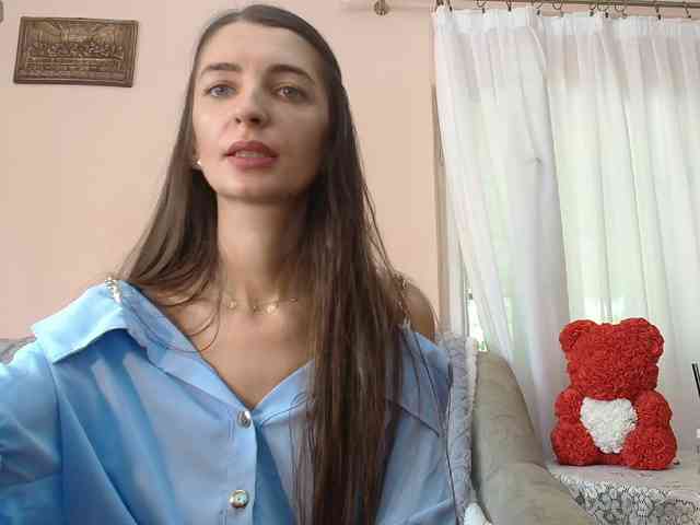 ella-myst webcam
