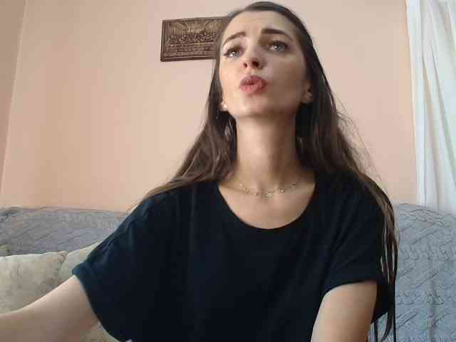 ella-myst webcam