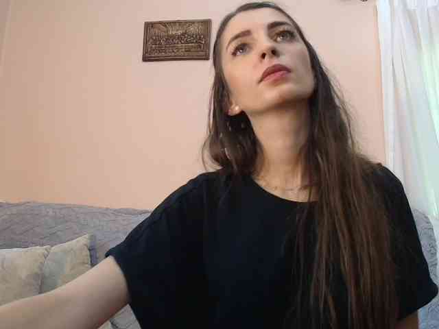ella-myst webcam